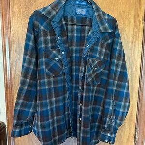 Pendleton Blue and Brown Plaid Casual Button Down Shirt